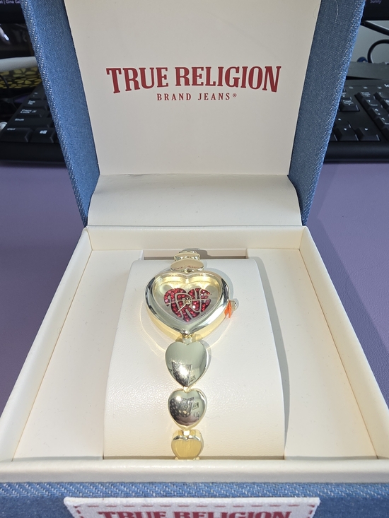True Religion Gold Heart ❤️ Bracelet Watch - Red Accent Dial, Brand New in Box!